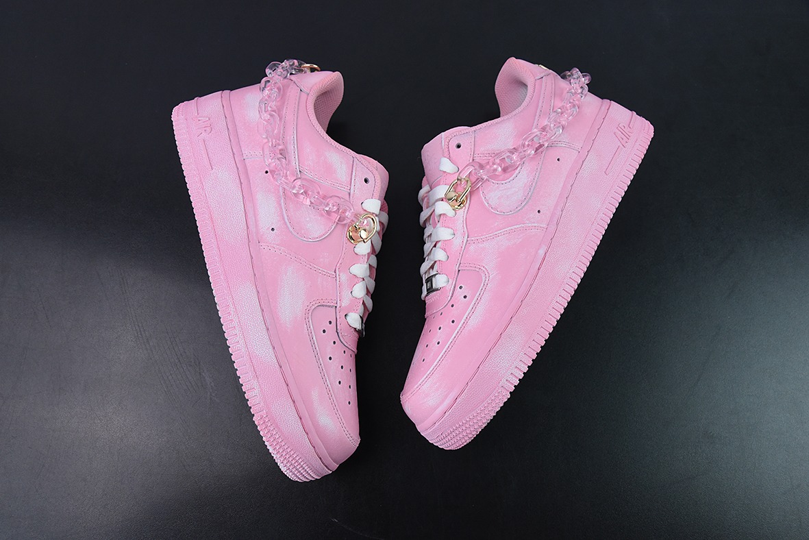 Nike Air Force 1 Low 07 粉色水晶链 空军一号低帮休闲板鞋 官方货号：DD8959 100