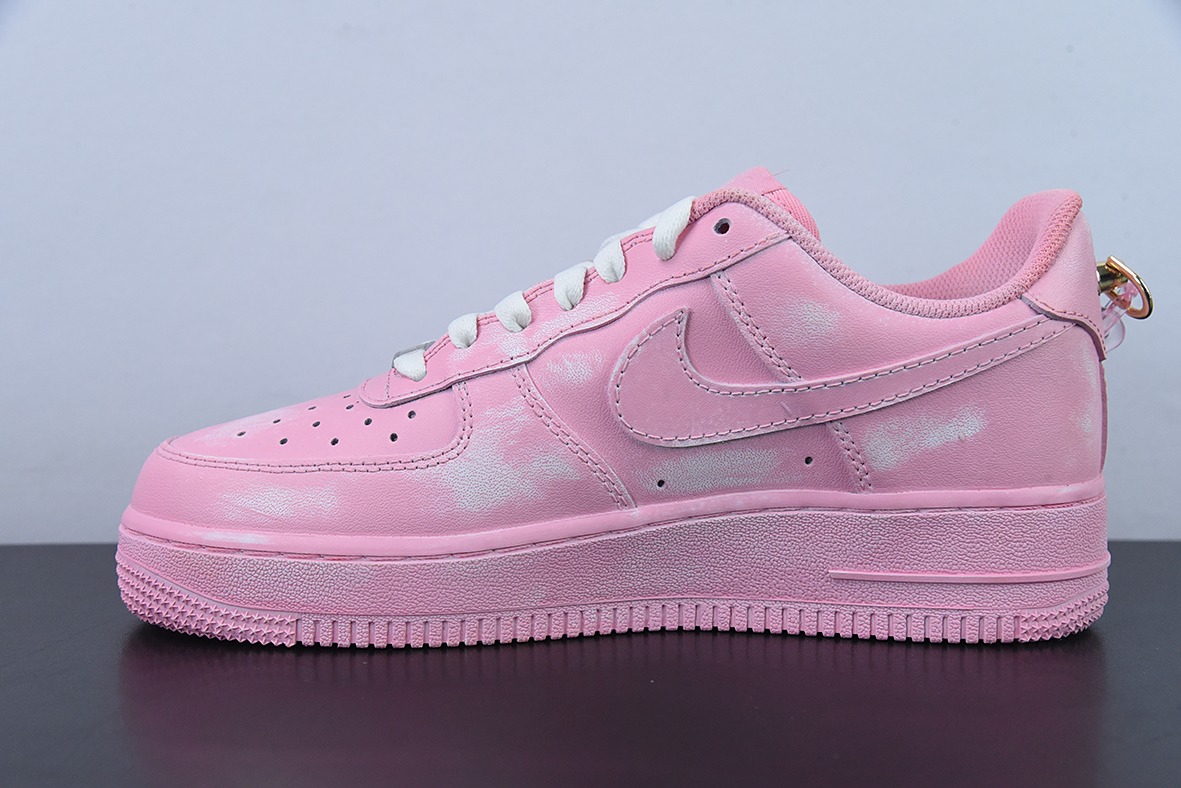Nike Air Force 1 Low 07 粉色水晶链 空军一号低帮休闲板鞋 官方货号：DD8959 100
