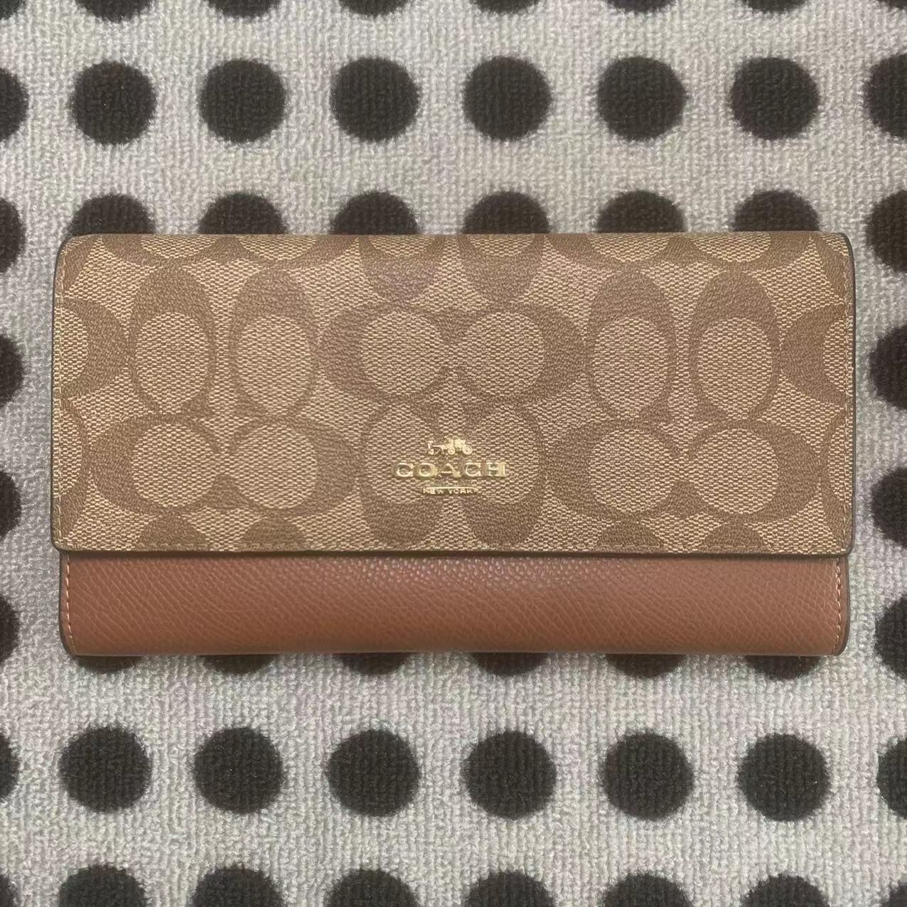 Coach ～COACH 女士錢包 大三折錢包 F53763 外貿質量