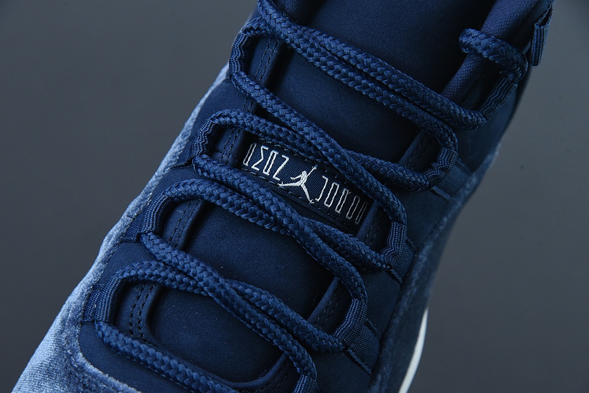 Air Jordan 11 Velvet "Midnight Navy" AJ11 乔11灯芯绒午夜蓝高帮男女同款篮球鞋 货号AR0715-441