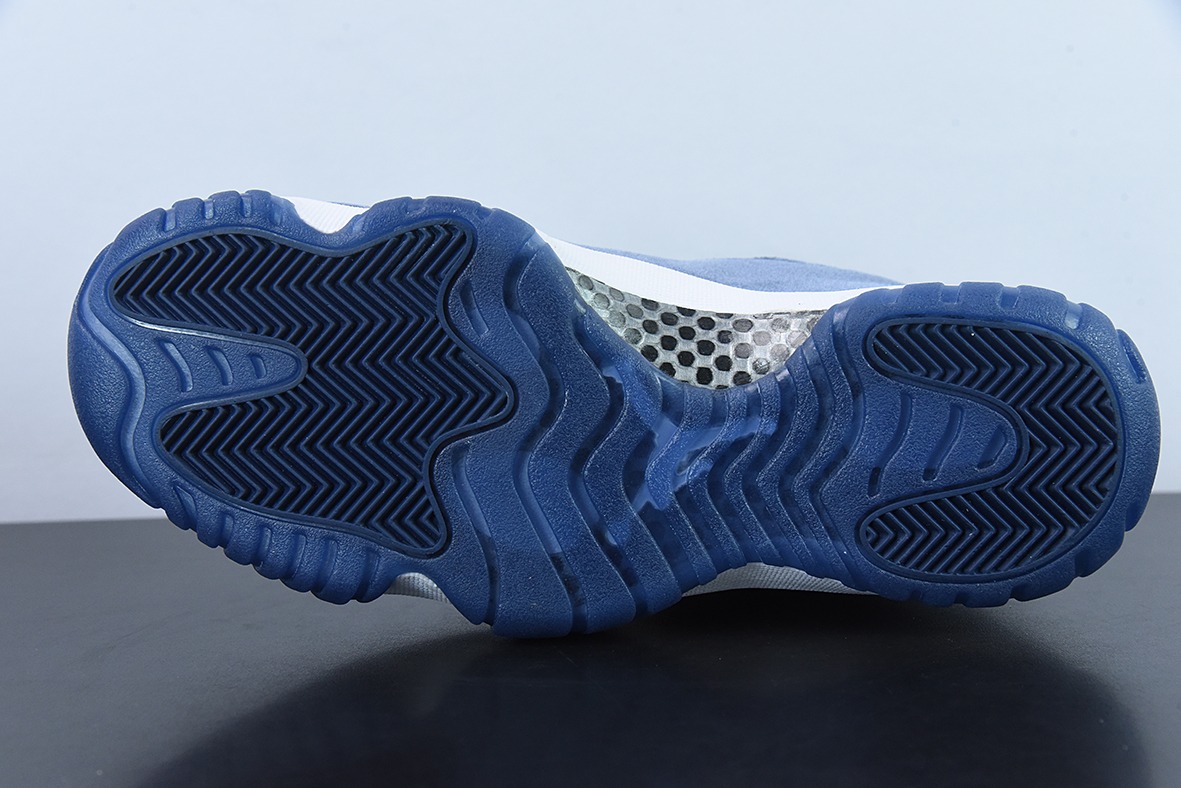 Air Jordan 11 Velvet "Midnight Navy" AJ11 乔11灯芯绒午夜蓝高帮男女同款篮球鞋 货号AR0715-441