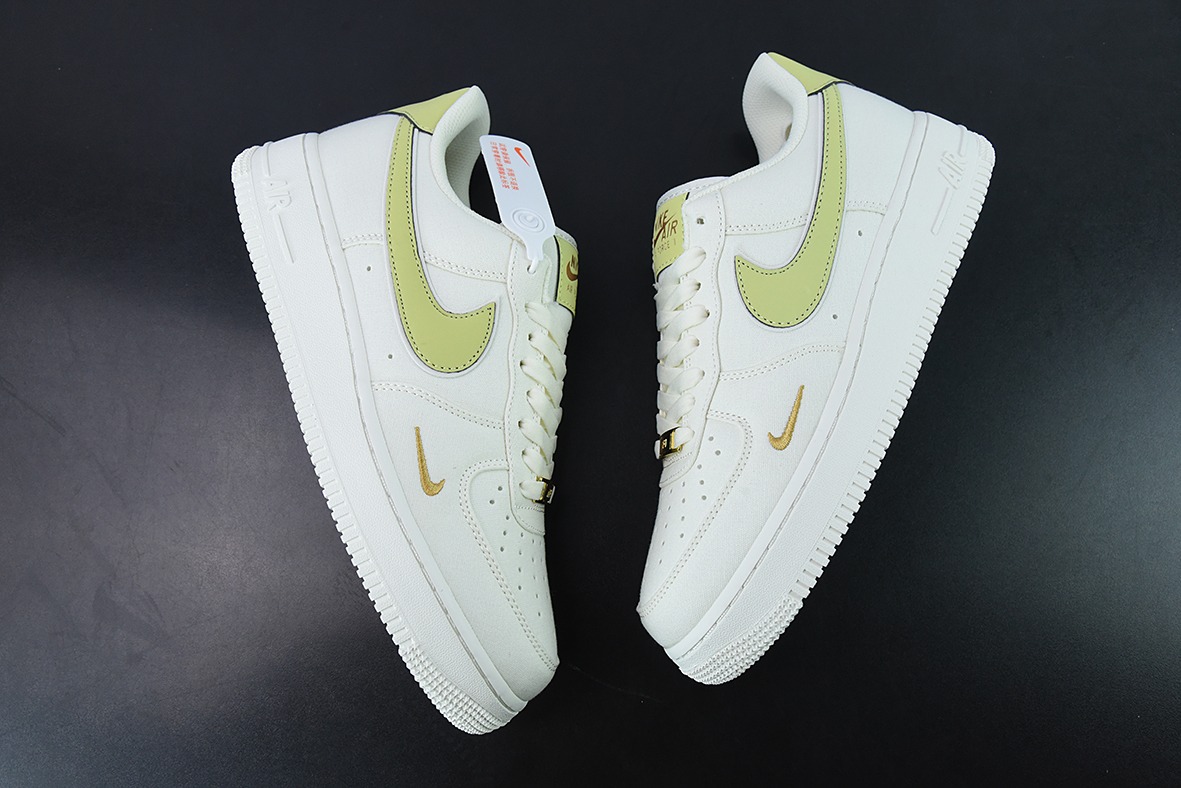 Nike Air Force 1 Low 07 白绿帆布 空军一号低帮 货号：MN5696-109
