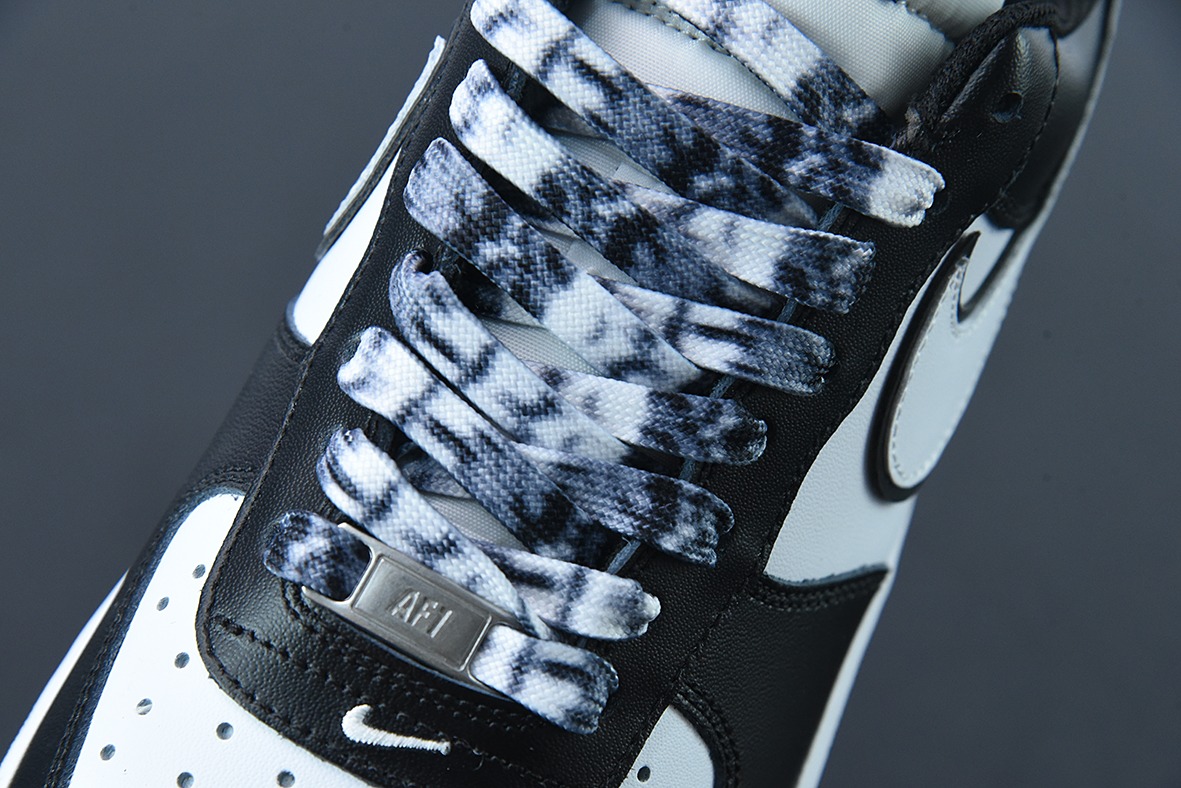Nk Air Force 1 Low "Panda" 空军一号低帮休闲板鞋 货号：DV0788-001