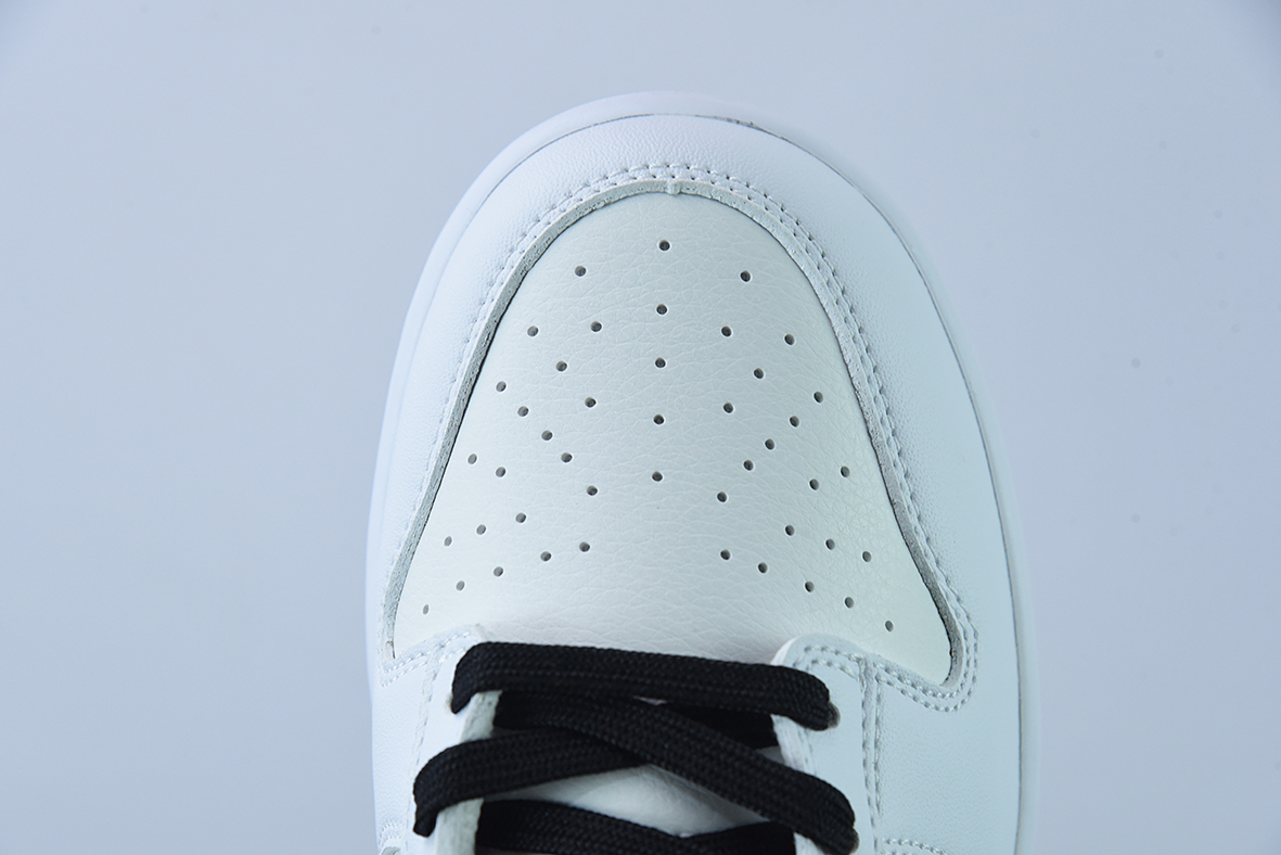 Nk SB Dunk Low "Dark Driftwood" 白黑配色 SB低帮运动休闲板鞋 货号:DJ6188-101