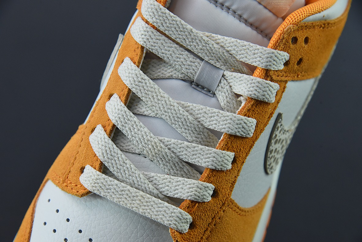 Nike SB Dunk Low “豹纹勾”白橙 运动休闲低帮板鞋 货号:DR0158-800
