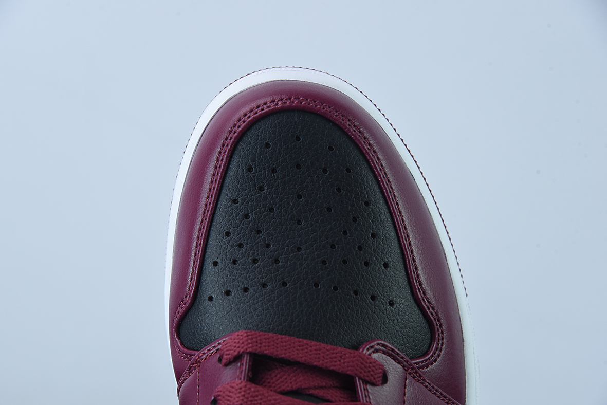 Air Jordan 1 Low AJ1 乔1酒红黑 低帮篮球鞋 货号：DC0774-006