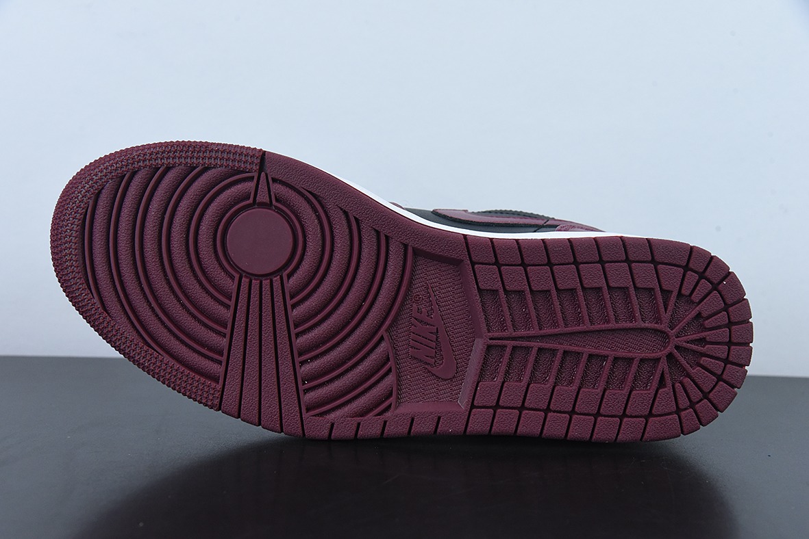 Air Jordan 1 Low AJ1 乔1酒红黑 低帮篮球鞋 货号：DC0774-006