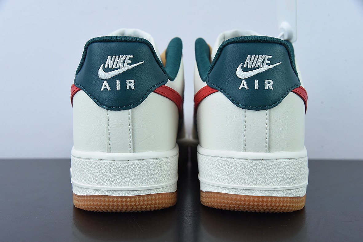 Nike By You Air Force 1'07 Low Retro SP空军一号低帮白绿暗红”货号:FD9063-163