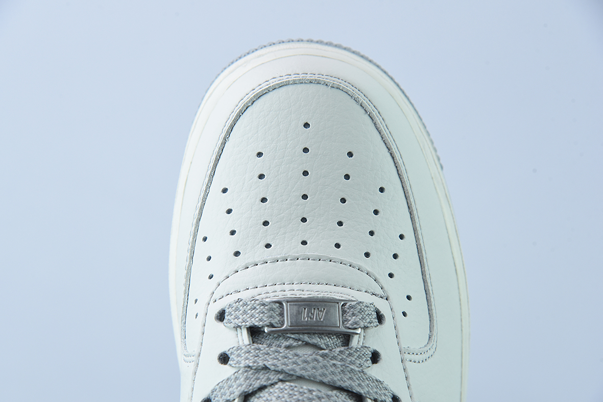 Undefeated x NK Air Force 1 Low 米银空军一号低帮货号：UN6695-288