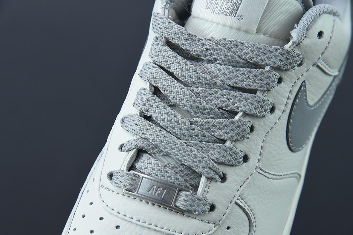 Undefeated x NK Air Force 1 Low 米银空军一号低帮货号：UN6695-288