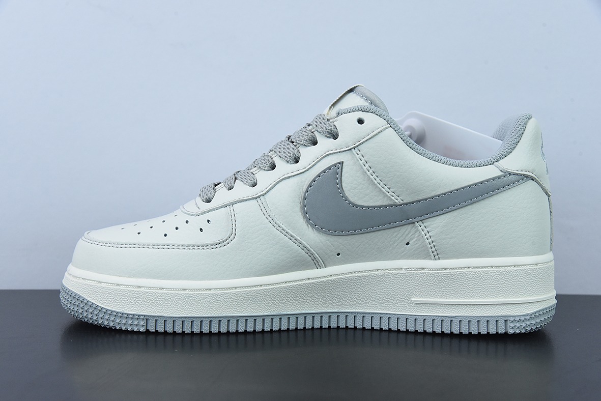 Undefeated x NK Air Force 1 Low 米银空军一号低帮货号：UN6695-288