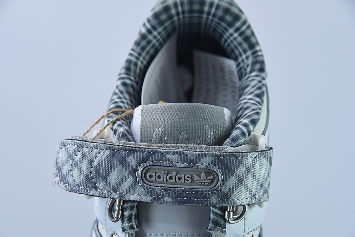 Adidas Originals Forum 84 Low 灰白格子布低帮休闲板鞋 货号 FZ5627