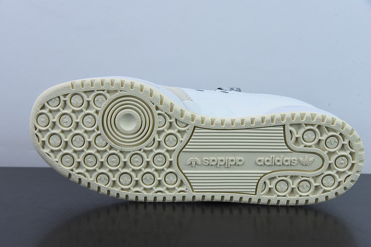 Adidas Originals Forum 84 Low 灰白格子布低帮休闲板鞋 货号 FZ5627