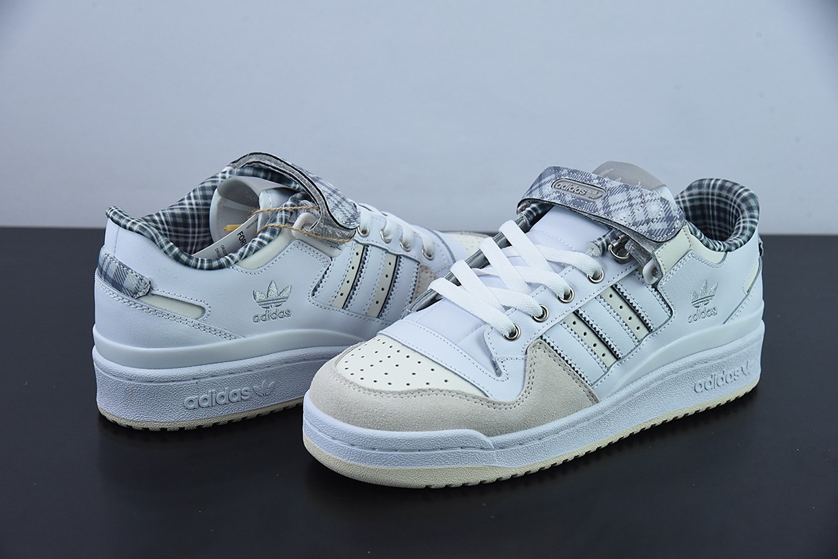 Adidas Originals Forum 84 Low 灰白格子布低帮休闲板鞋 货号 FZ5627