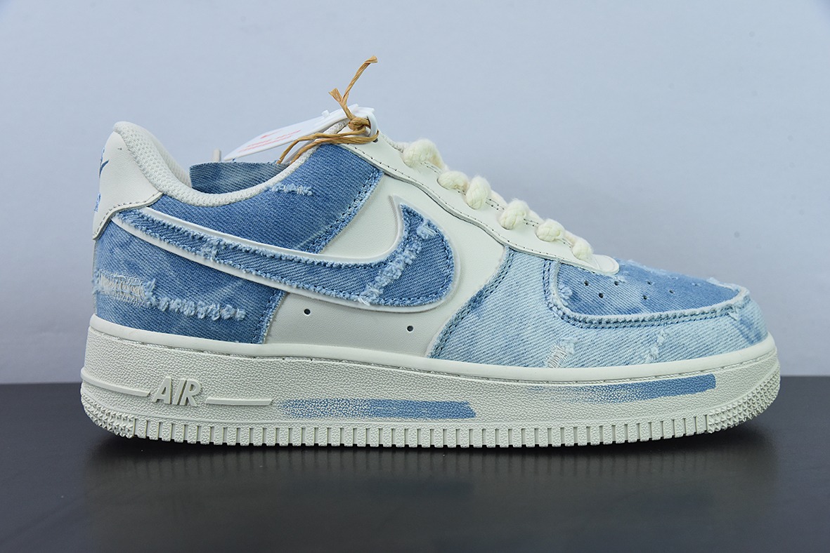 NK Air Force 1 Low 空军一号低帮百搭休闲运动板鞋 水洗牛仔破洞 货号:CW1888-611
