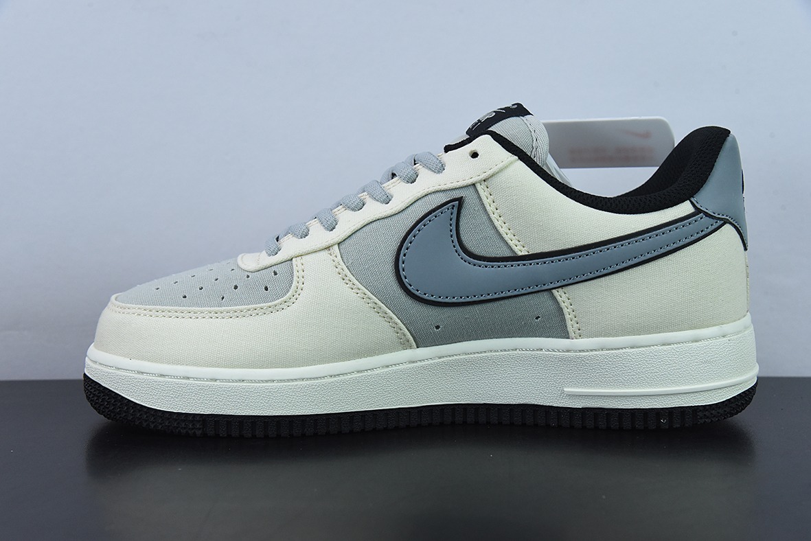 Air Force 1’07 Low QS"Milk White/Fog Blue"空军一号“ 拼接帆布奶白雾蓝”低帮休闲板鞋 货号DG2296-020