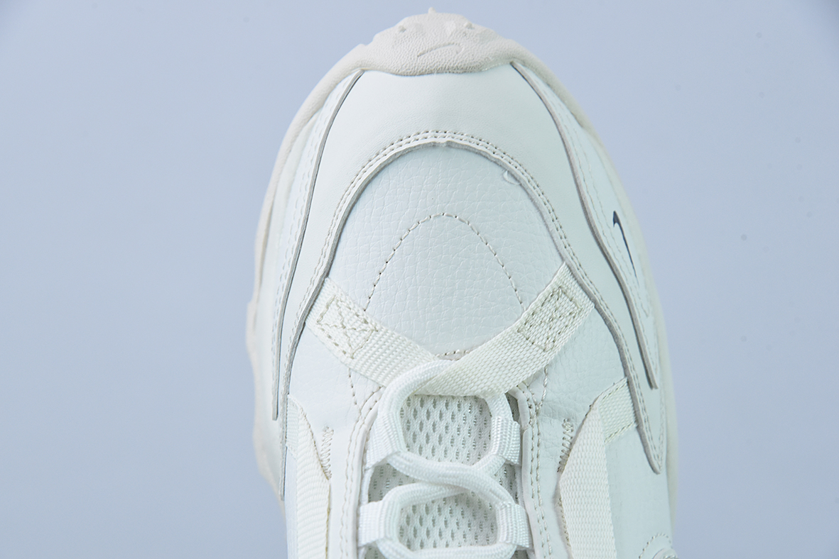 Nike TC 7900"White/Black"复古老爹百搭休闲慢跑鞋米白 奶油 DR7851-100