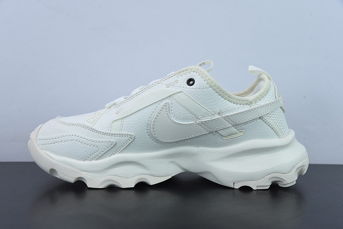 Nike TC 7900"White/Black"复古老爹百搭休闲慢跑鞋米白 奶油 DR7851-100