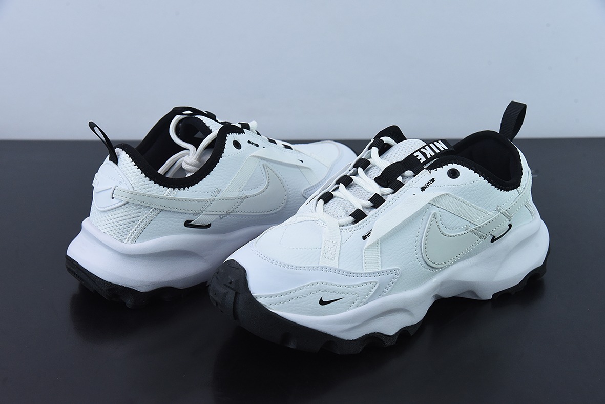 Nike TC 7900"White/Black"复古老爹百搭休闲慢跑鞋“皮革白黑”DR7851-100