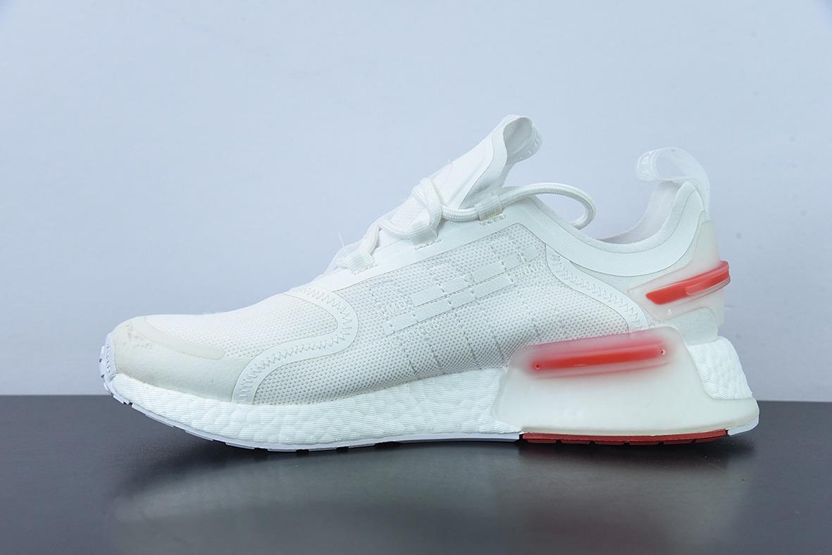 阿迪达斯Adidas NMD_V3 Boost"OG White"飞织系列低帮爆米花缓震百搭休闲运动跑步鞋“针织白宝蓝红”GX3379