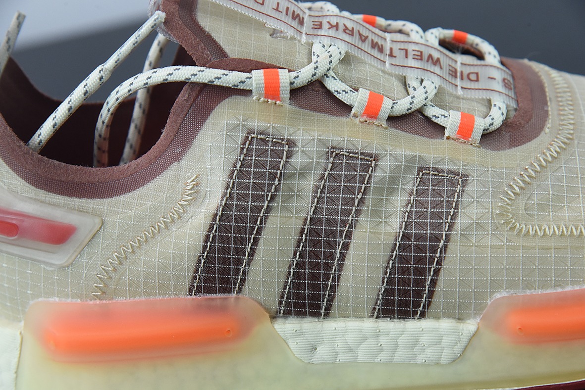 阿迪达斯Adidas NMD_V3 Boost"OG White"飞织系列低帮爆米花缓震百搭休闲运动跑步鞋“GW3057