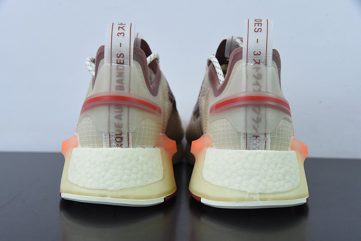 阿迪达斯Adidas NMD_V3 Boost"OG White"飞织系列低帮爆米花缓震百搭休闲运动跑步鞋“GW3057