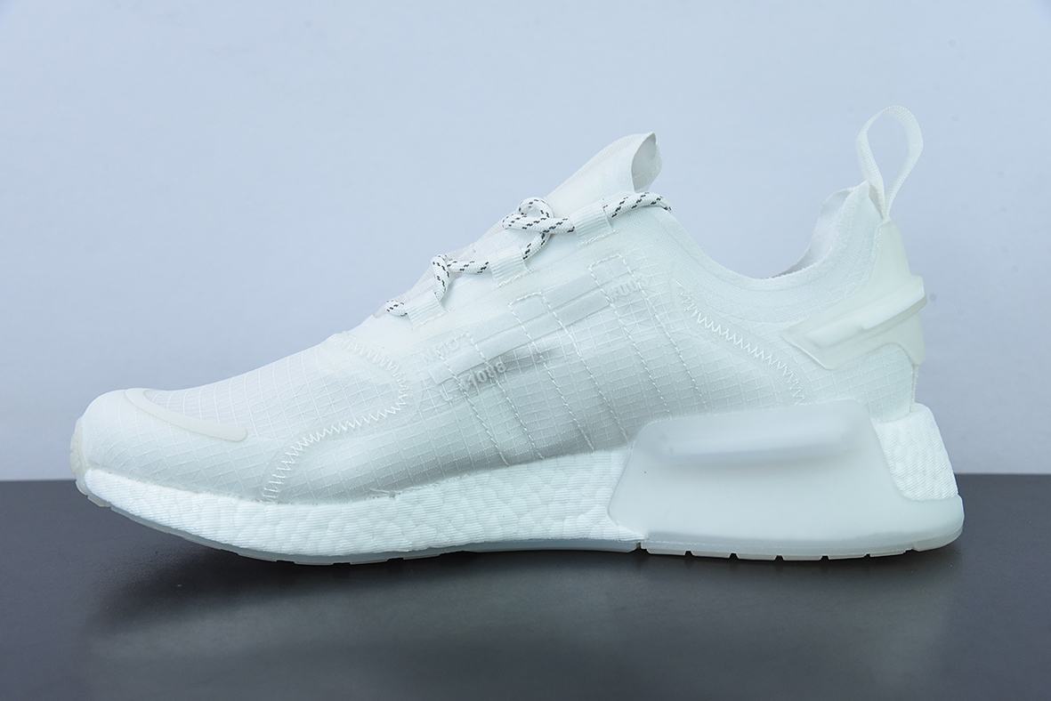 阿迪达斯Adidas NMD_V3 Boost"OG White"飞织系列低帮爆米花缓震百搭休闲运动跑步鞋“纯白”GX3374