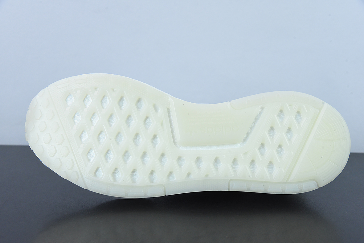 阿迪达斯Adidas NMD_V3 Boost"OG White"飞织系列低帮爆米花缓震百搭休闲运动跑步鞋“纯白”GX3374