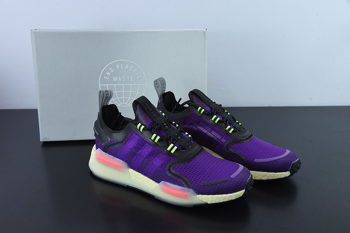 阿迪达斯Adidas NMD_V3 Boost"OG White"飞织系列低帮爆米花缓震百搭休闲运动跑步鞋“紫粉”GW3062