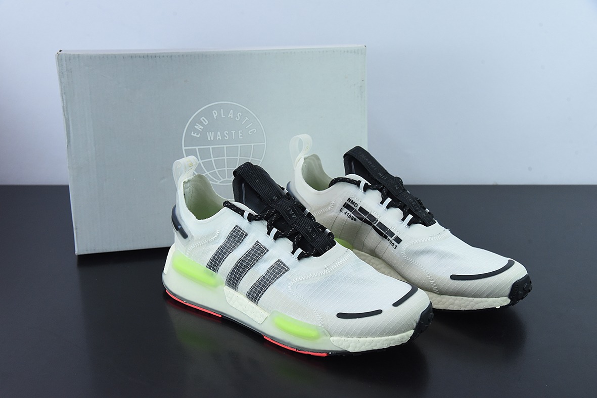 阿迪达斯Adidas NMD_V3 Boost"OG White"飞织系列低帮爆米花缓震百搭休闲运动跑步鞋“白黑绿”GW3063