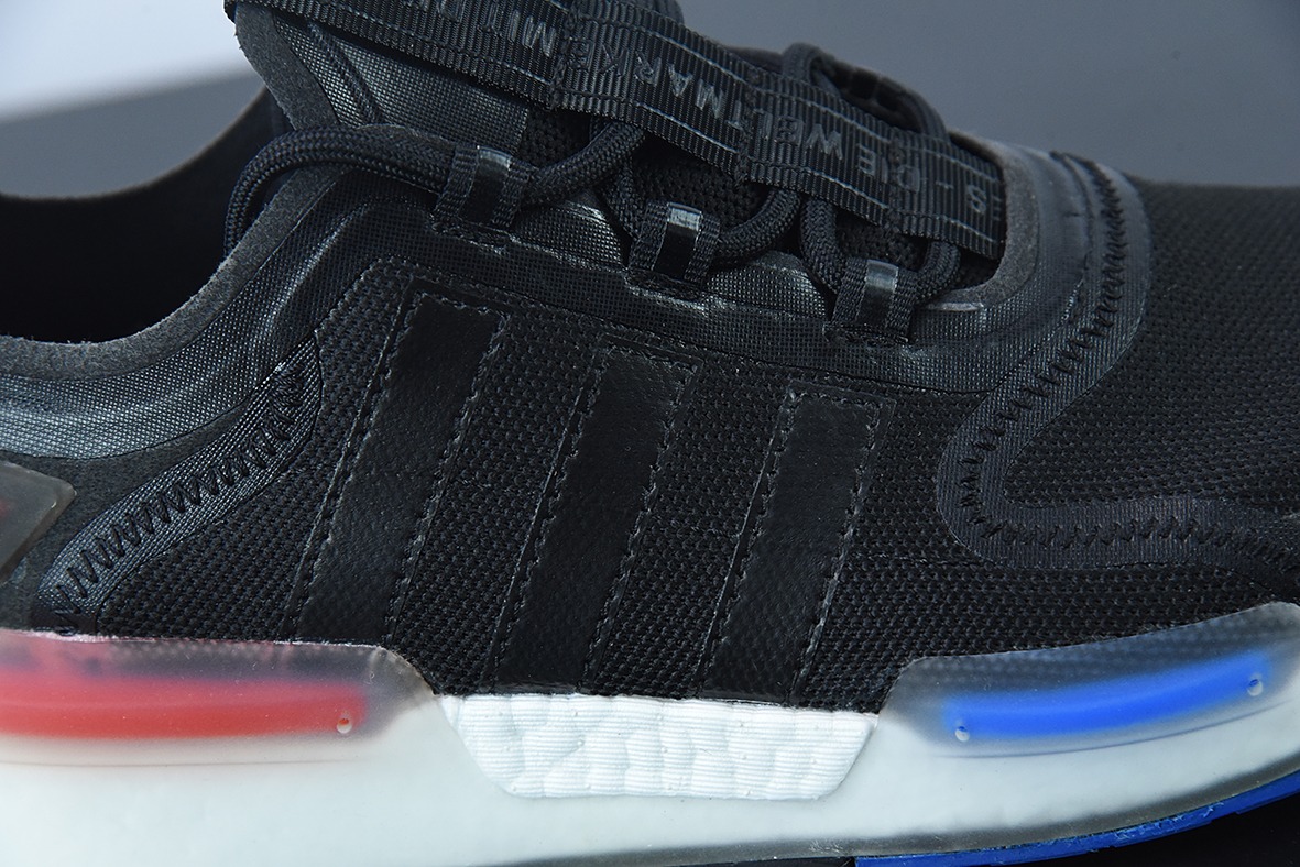 阿迪达斯Adidas NMD_V3 Boost"OG White"飞织系列低帮爆米花缓震百搭休闲运动跑步鞋“黑红蓝”GX3378