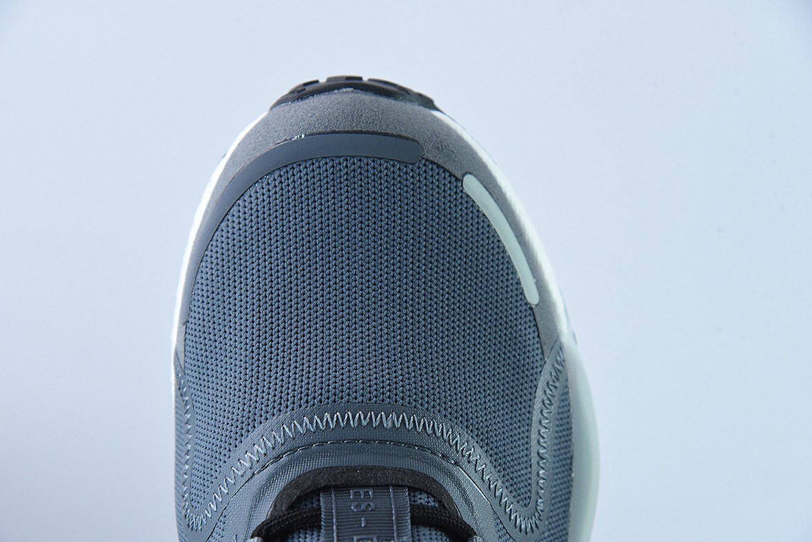 阿迪达斯Adidas NMD_V3 Boost"OG White"飞织系列低帮爆米花缓震百搭休闲运动跑步鞋“灰绿”GZ4353