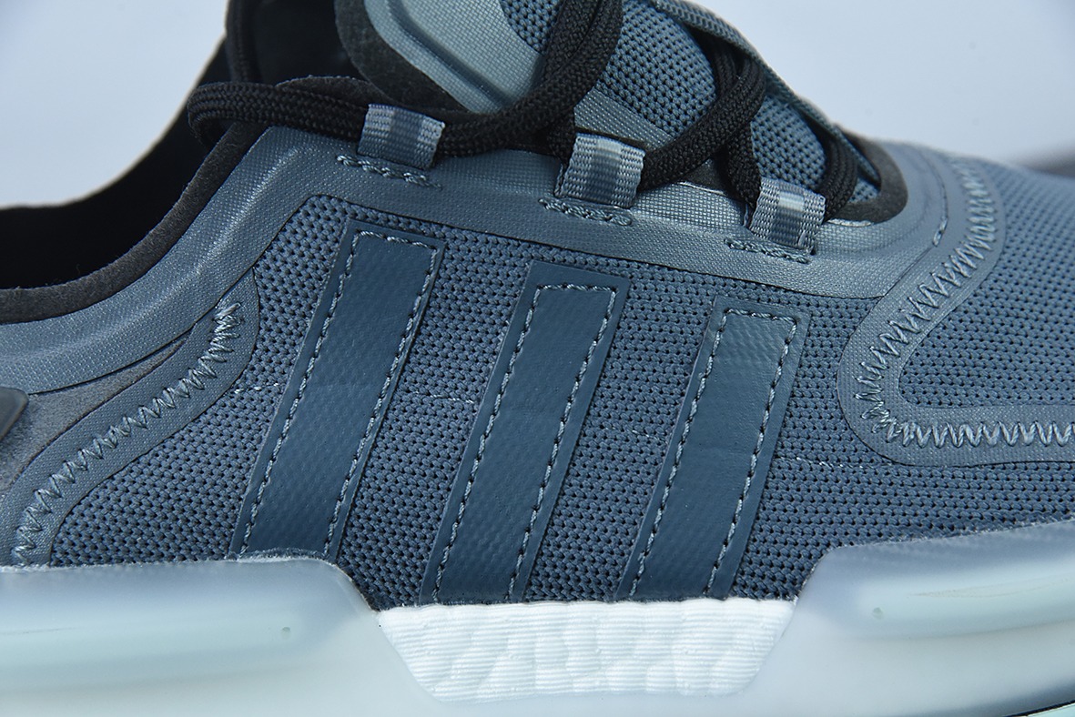 阿迪达斯Adidas NMD_V3 Boost"OG White"飞织系列低帮爆米花缓震百搭休闲运动跑步鞋“灰绿”GZ4353