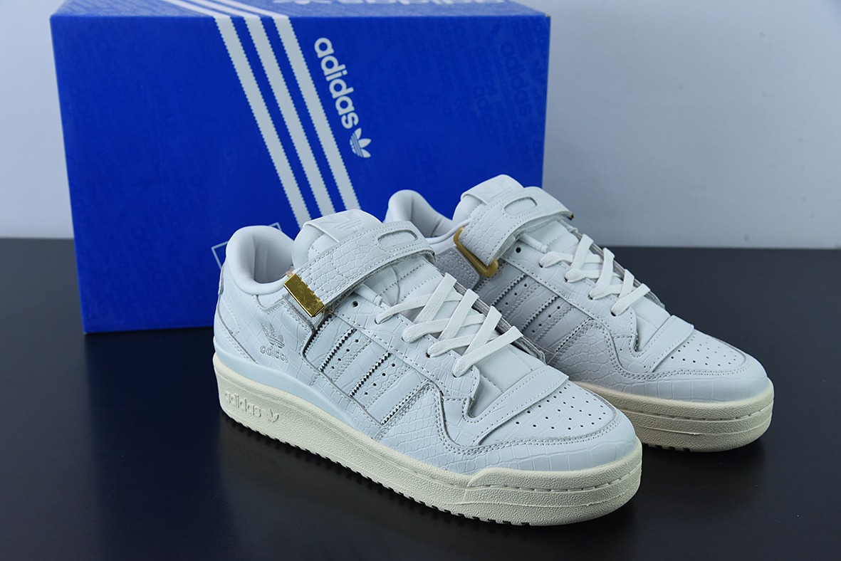 AD Forum 84 Low OG 低帮百搭潮流休闲运动板鞋 以复古篮球鞋 货号：HP5551
