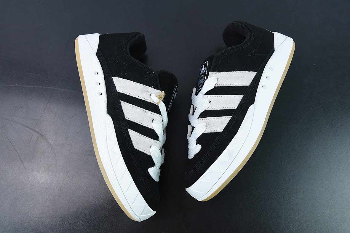 Atmos x Adidas Adimatic Low马蒂奇系列低帮复古鲨鱼面包休闲运动休闲滑板板鞋货号:GY5274