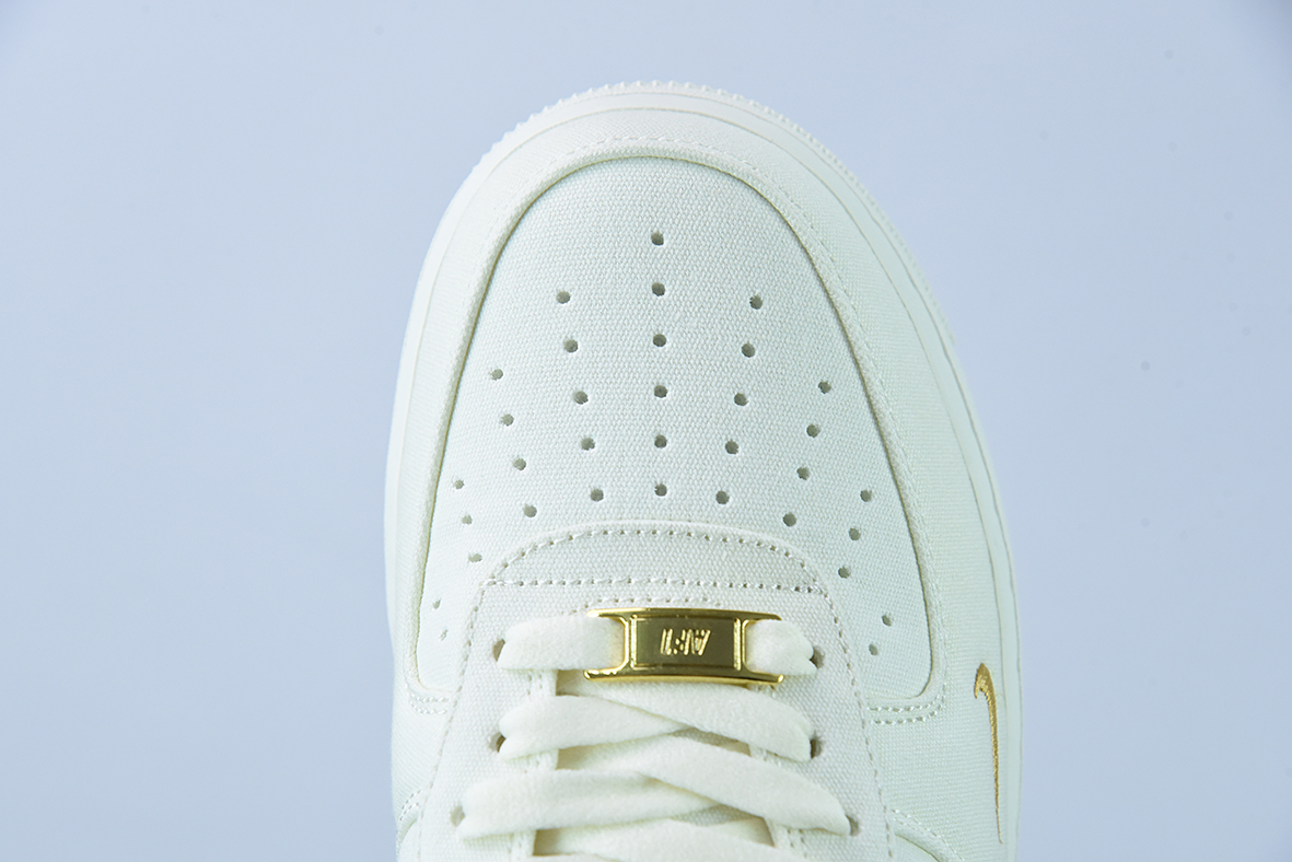 Nk Air Force 1 Low 07 帆布米白暗绿金迷你双钩子 空军一号低帮板鞋官方货号:MN5696-309