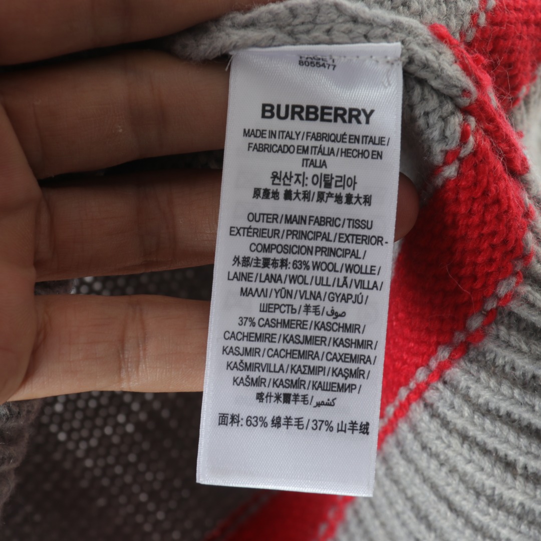 300 Burberry巴宝莉BBR 22FW 联名嵌花灰色条纹羊毛开衫