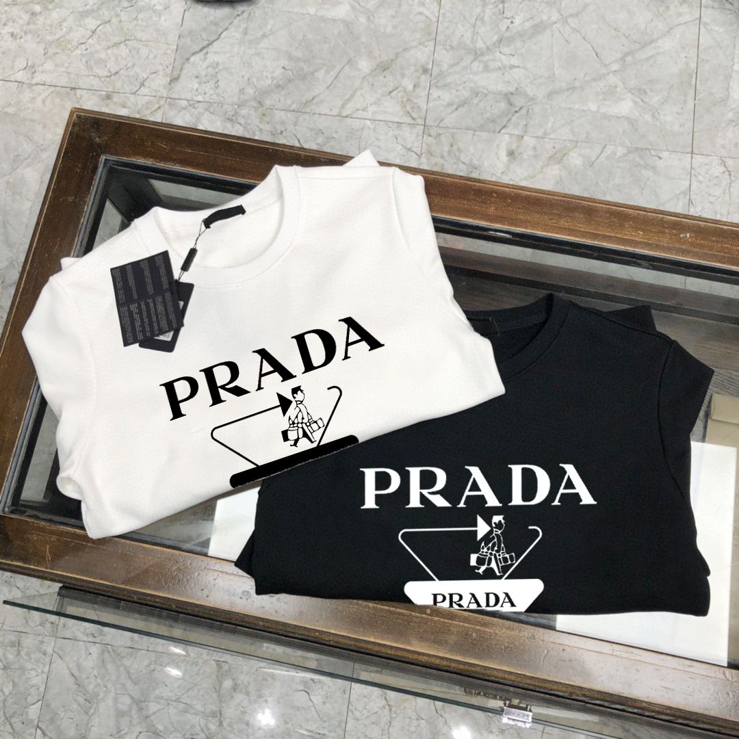 PRAD普拉家大爆款秋冬季最新卫衣胸前品牌logo印花图案设计！独家发售！原版面料采用40支双股长绒棉底