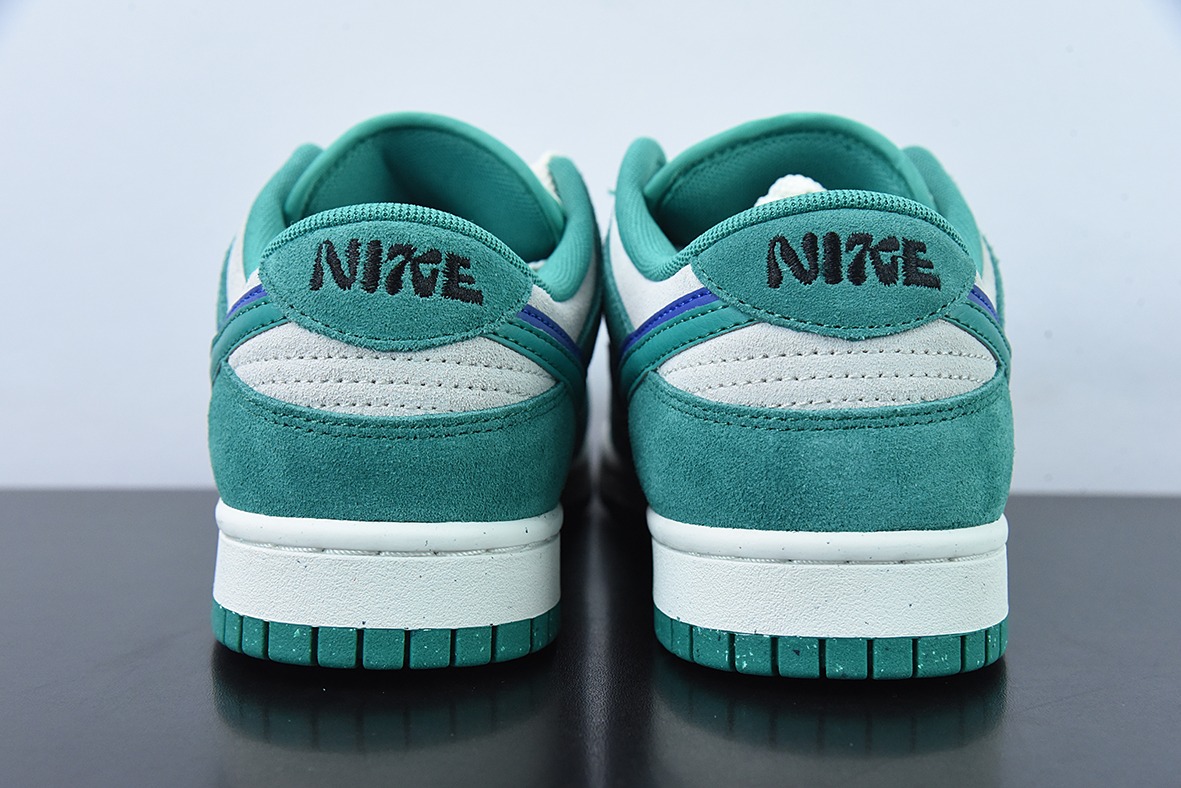 Nike SB Dunk Low SE "85 Green Blue"扣篮系列低帮休闲运动滑板板鞋“麂皮帆白绿蓝双钩”货号：DO9457-101