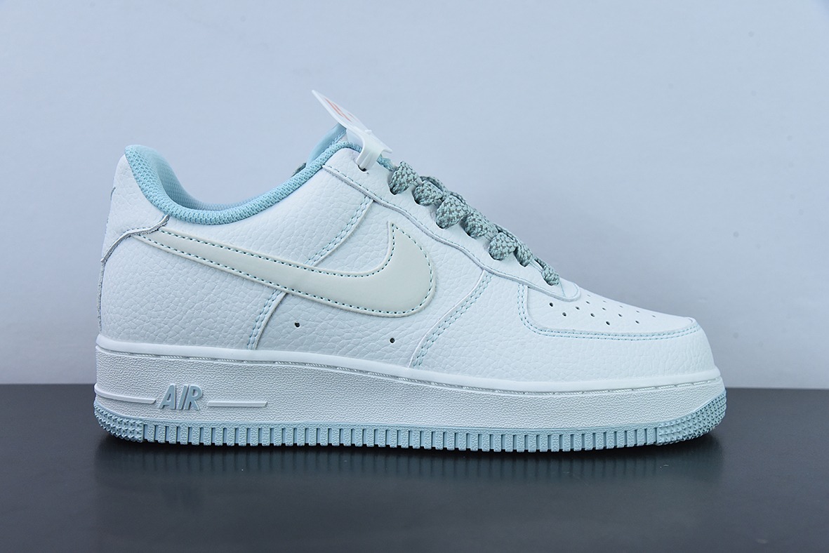 Nk Air Force 1'07 Low 白天蓝配色 空军一号马克线满天星低帮休闲板鞋 货号UO6369-568