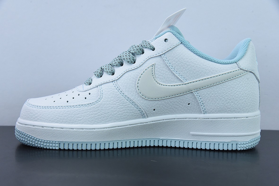 Nk Air Force 1'07 Low 白天蓝配色 空军一号马克线满天星低帮休闲板鞋 货号UO6369-568