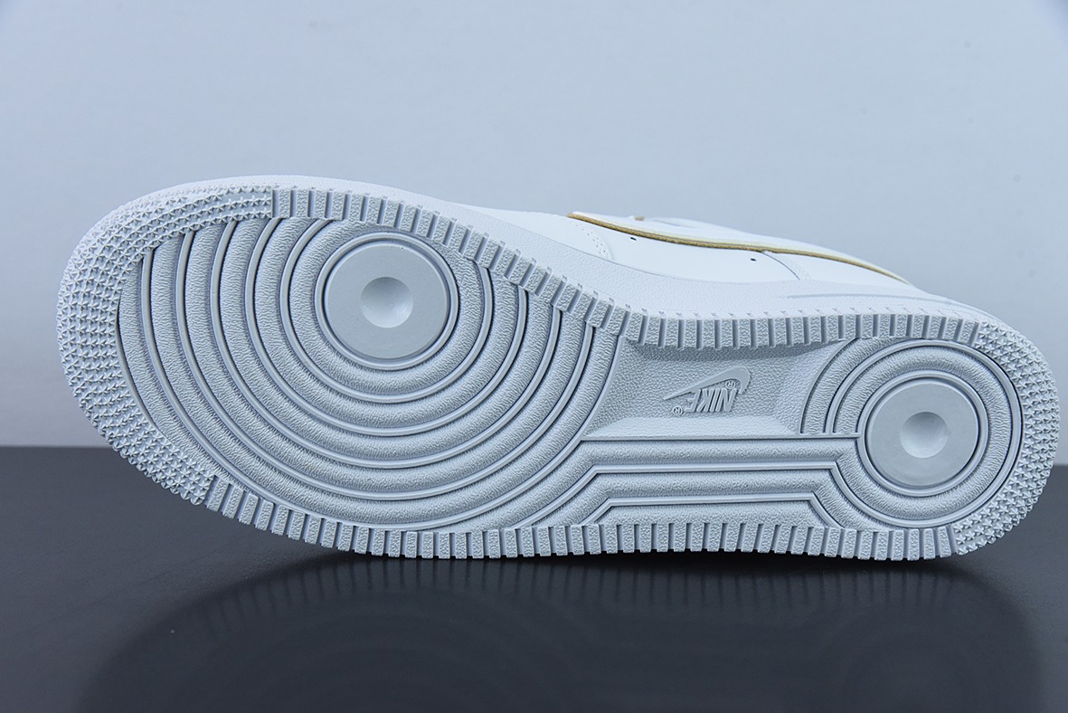 Nike Air Force 1 Low 白金 空军一号低帮运动休闲板鞋 货号:DV4248-222