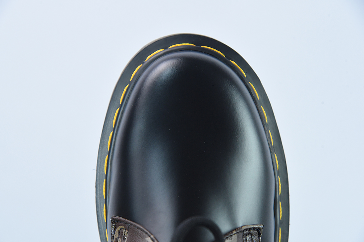 LV/路易威登  马丁靴系列 马丁靴 /Dr.martens  低帮马丁靴     黑棕LV 货号：R11822202
