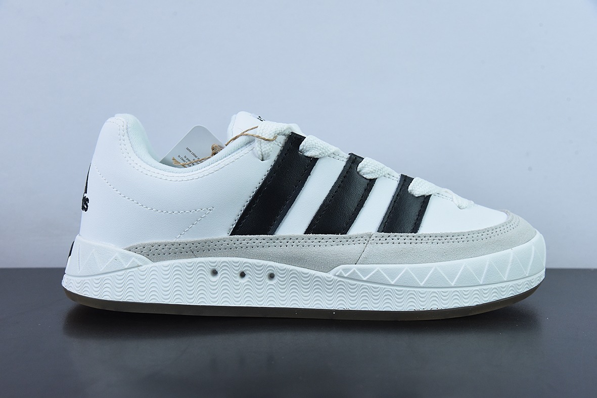 阿迪达斯 Originals Adimatic Low"White/Black/Grey"马蒂奇系列低帮复古鲨鱼面包休闲运动休闲滑板板鞋“白黑浅灰”DB2911