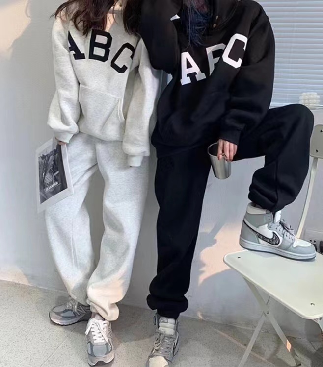 FEAR OF GOD fog 2022秋冬 新款 复线ESSENTIALS 前胸ABC字母