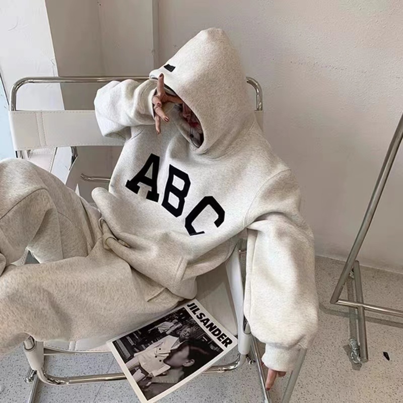 FEAR OF GOD fog 2022秋冬 新款 复线ESSENTIALS 前胸ABC字母