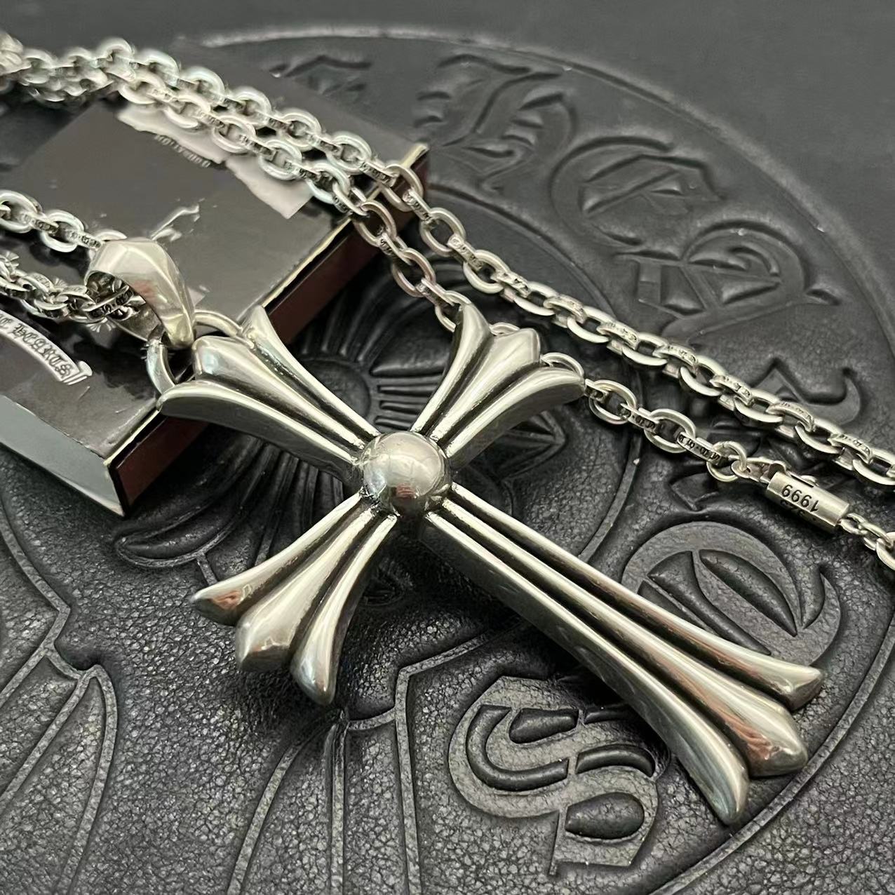 NO:114092,CHROME HEARTS high-version Crosin large water drop cross necklace size 60CM, jewelry quality, chrome hearts, chrome hearts, necklace19860909CHROME HEARTS高版本克罗心大号水滴十字架项链 尺码60CM,饰品精品,chrome hearts,chrome hearts,necklace,Jewelry