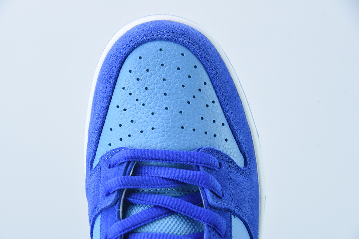 NK SB Dunk Low " Blue Raspberry " 蓝树莓 低帮运动休闲板鞋 货号:DM0807-400