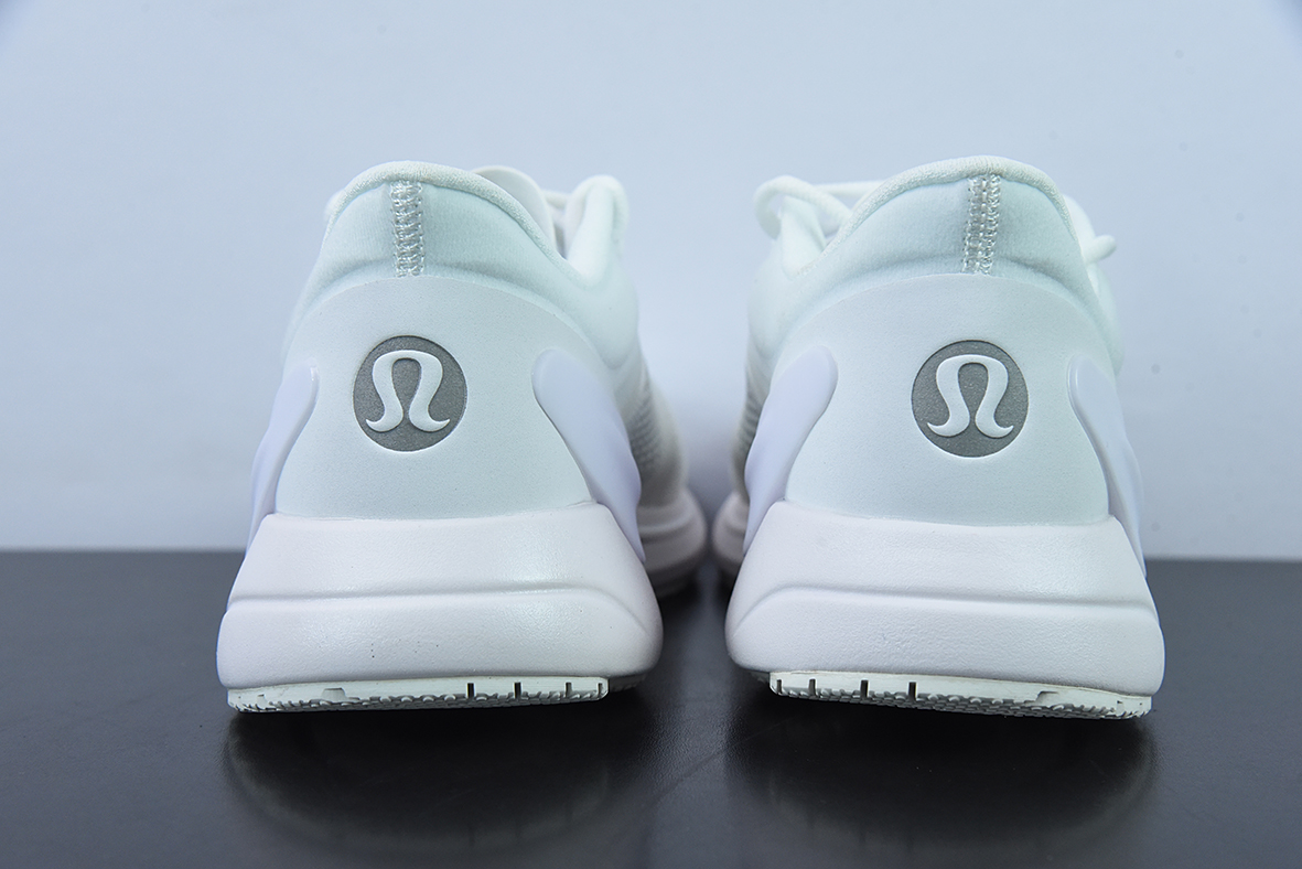 露露乐蒙/Lululemon W Blissfeel Run Low 布利斯系列低帮女士健身训练透气休闲运动慢跑鞋“网织纯白”LW9EF2S