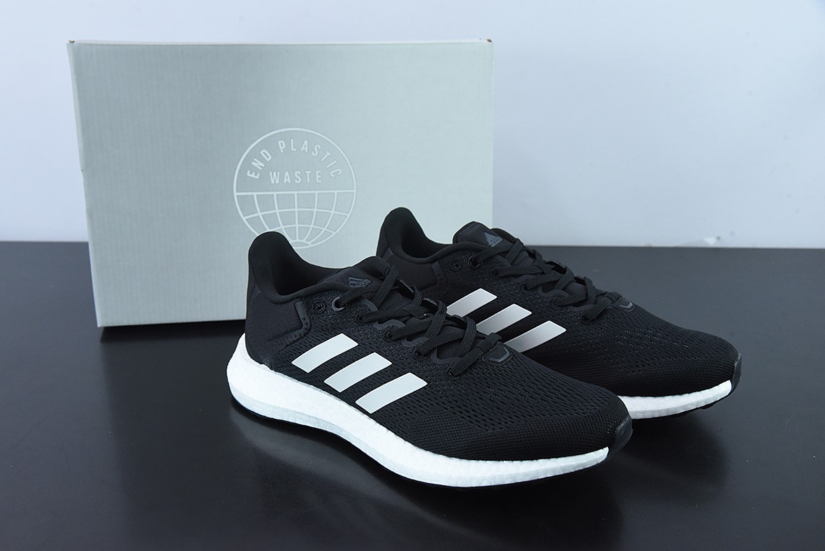 阿迪达斯 Pureboost 21 PB21代 爆米花大底 运动休闲跑步鞋 官方货号:GW4832